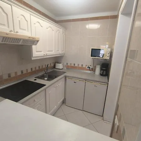 Paraiso Royal Apartment
