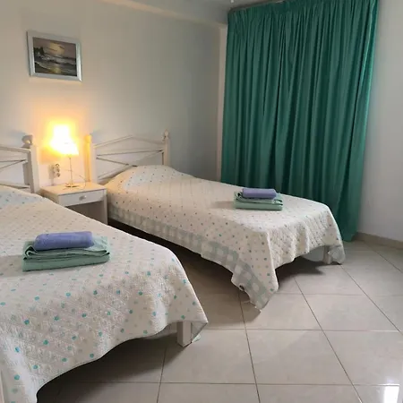 Paraiso Royal Apartment